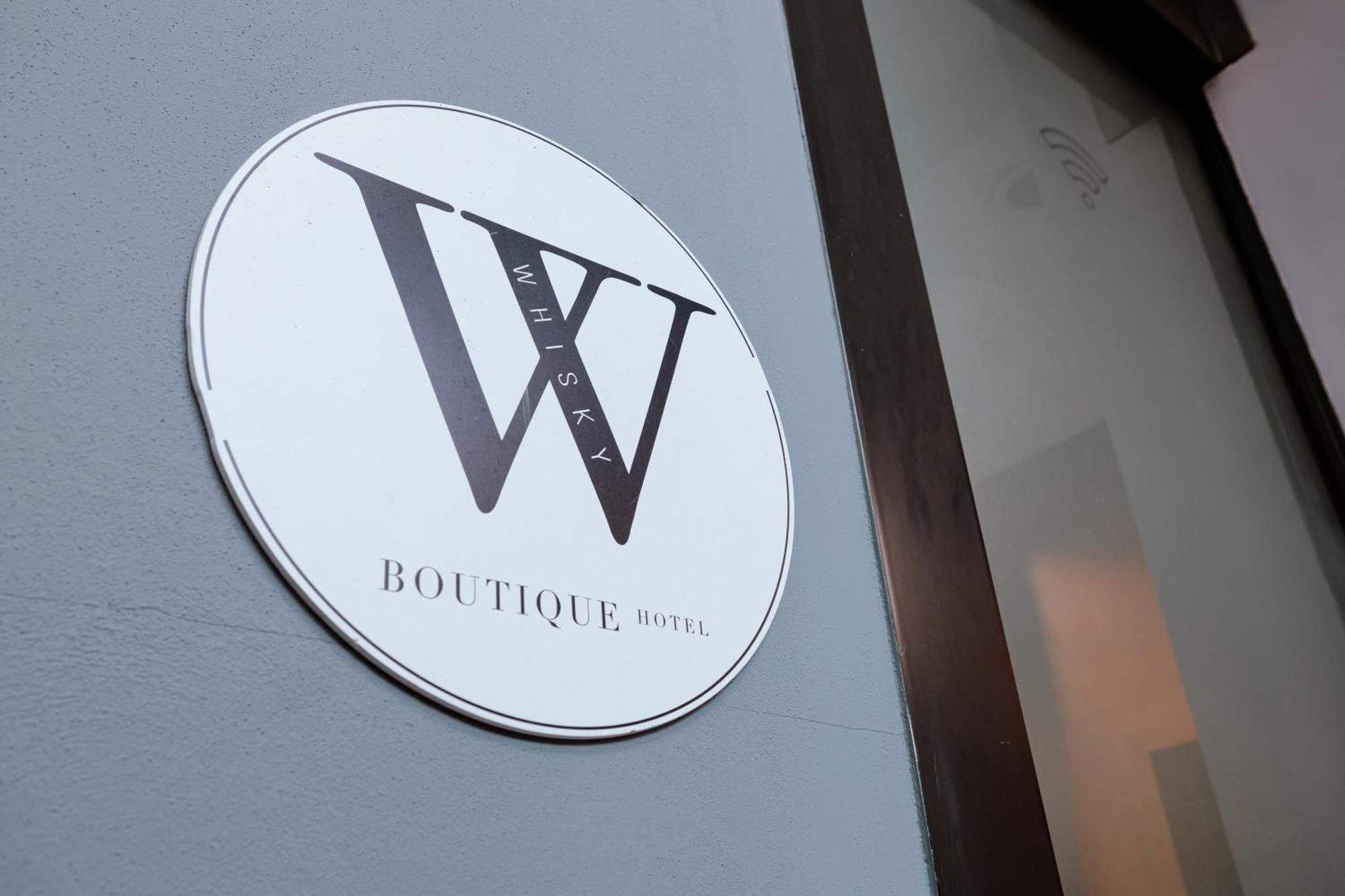 Boutique Hotel Whisky Tiranë Eksteriør bilde